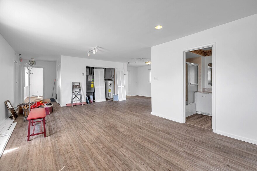 More Photos Of 34845 23 Mile Rd, Chesterfield Office For Sale