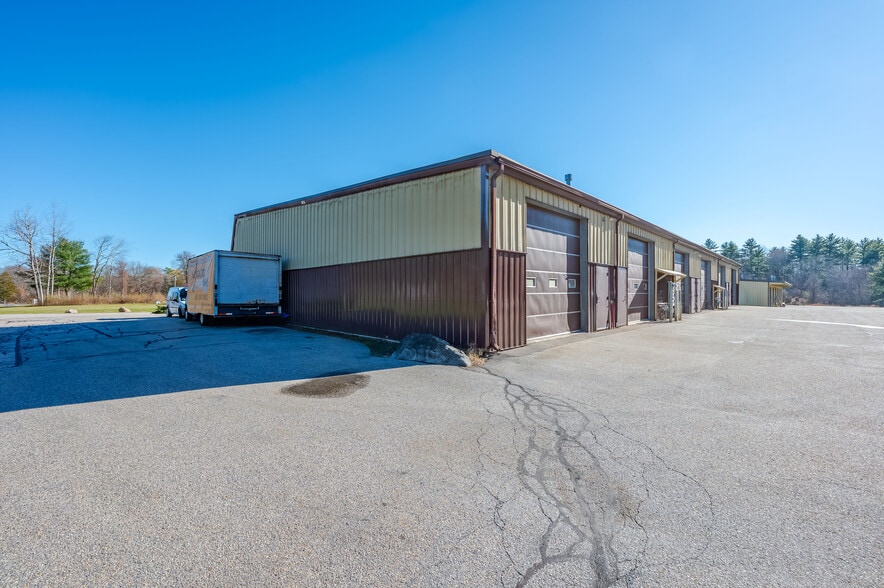 More Photos Of 16 Kingston Rd, Exeter Light Manufacturing For Sale