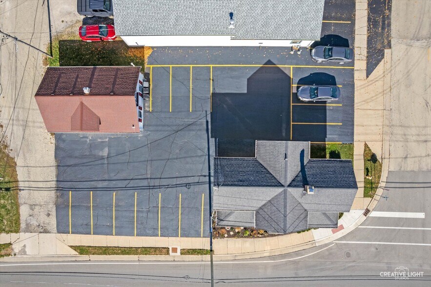 More Photos Of 101 W Church St, Sandwich Office For Sale