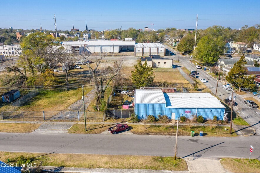 More Photos Of 1102 Chestnut St, Wilmington Land For Sale