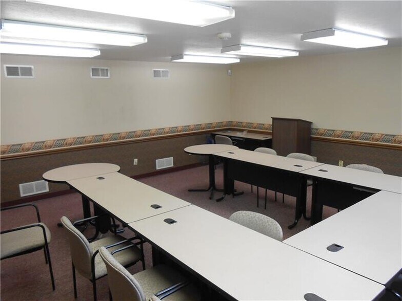 More Photos Of 5081 Old Clairton Rd, Pittsburgh Office For Lease