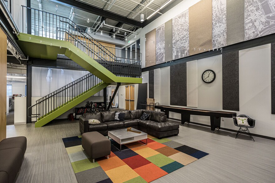 More Photos Of 615 3rd St, Des Moines Office For Lease