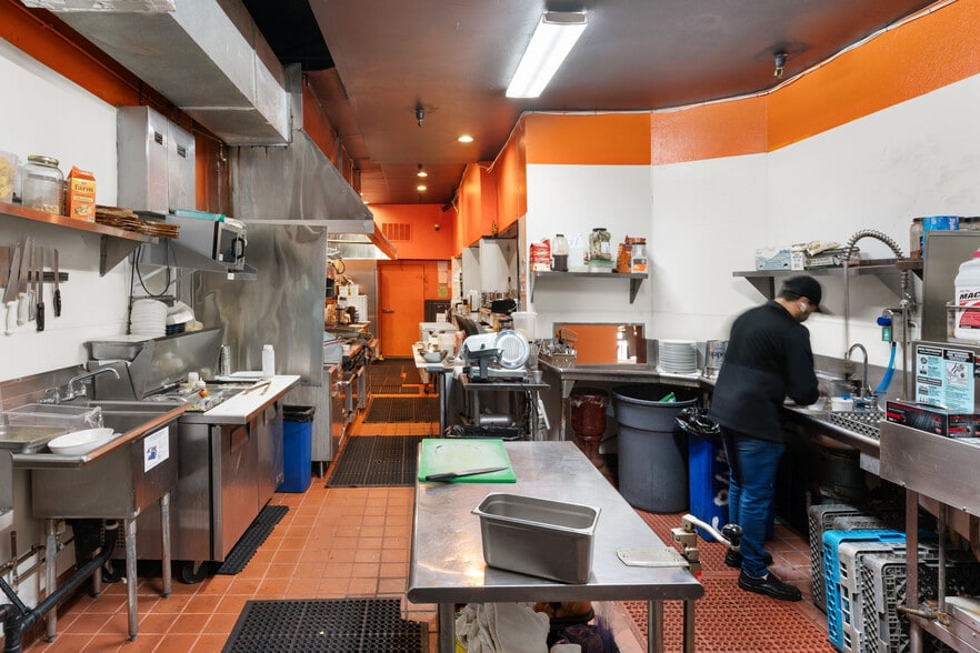 More Photos Of 1114 Bryant St, San Francisco Storefront Retail Residential For Sale