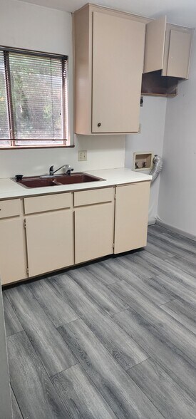 More Photos Of 2608 Matlock Rd, Arlington Medical For Lease