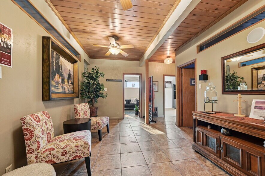 More Photos Of 2402 N Nevada Ave, Colorado Springs Freestanding For Sale