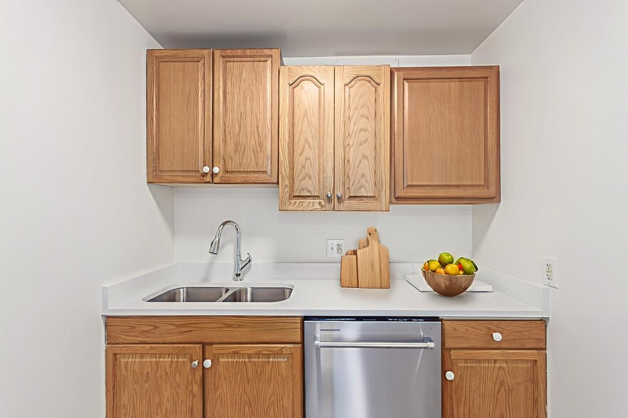 More Photos Of 310 S 2nd Ave, Brighton Apartments For Sale