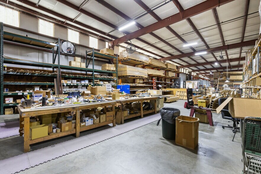 More Photos Of 1356 Bennett Dr, Longwood Distribution For Sale