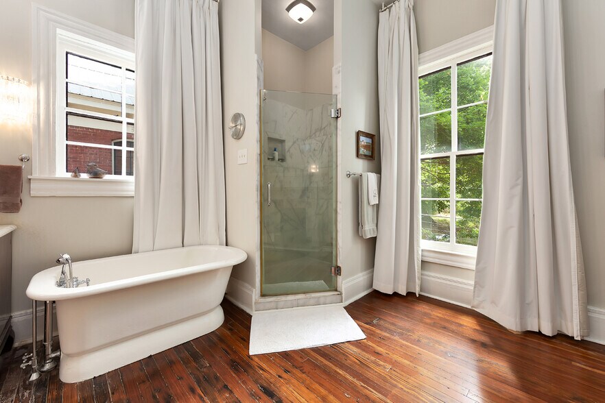 More Photos Of 204 E Deaderick St, Jackson Land For Sale