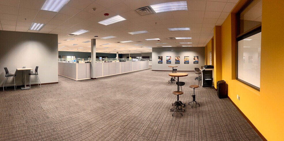 More Photos Of 2301 Jones Blvd, Coralville Medical For Lease