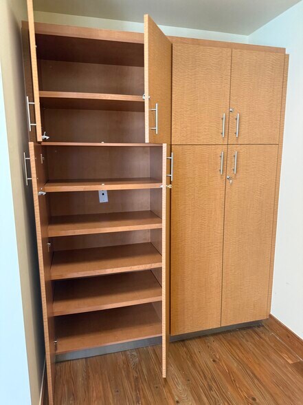 More Photos Of 3291 Woods Edge Pky, Bonita Springs Medical For Sale