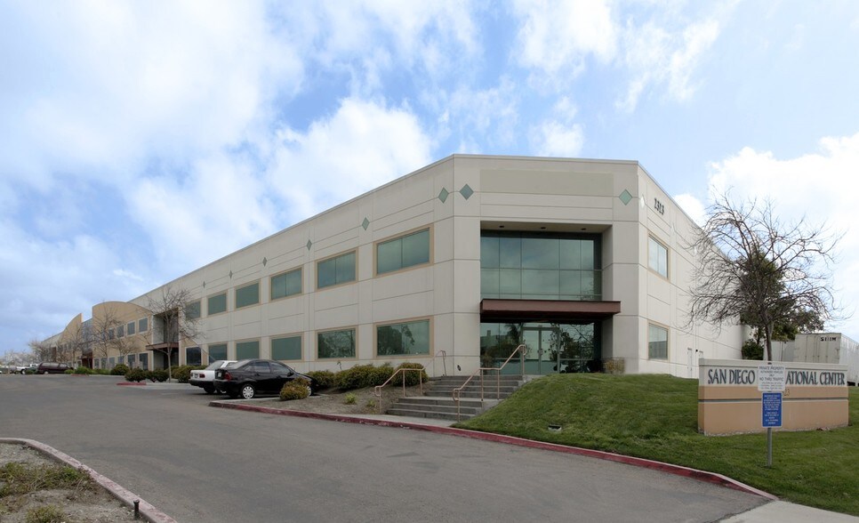 More Photos Of 2323 Avenida Costa Este, San Diego Warehouse For Lease