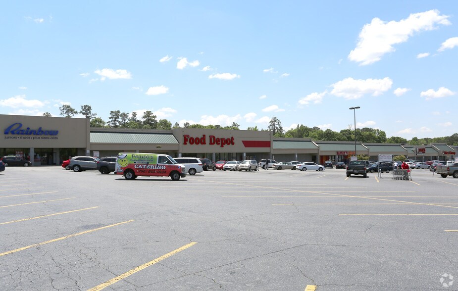 More Photos Of 5600 Milgen Rd, Columbus Storefront For Lease