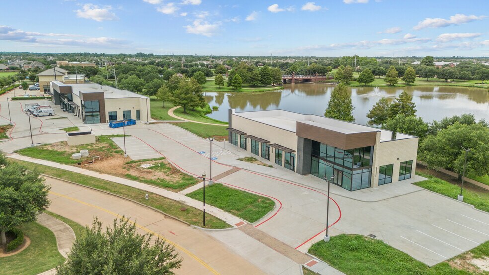 More Photos Of 7507 Branford Pl, Sugar Land Medical For Sale