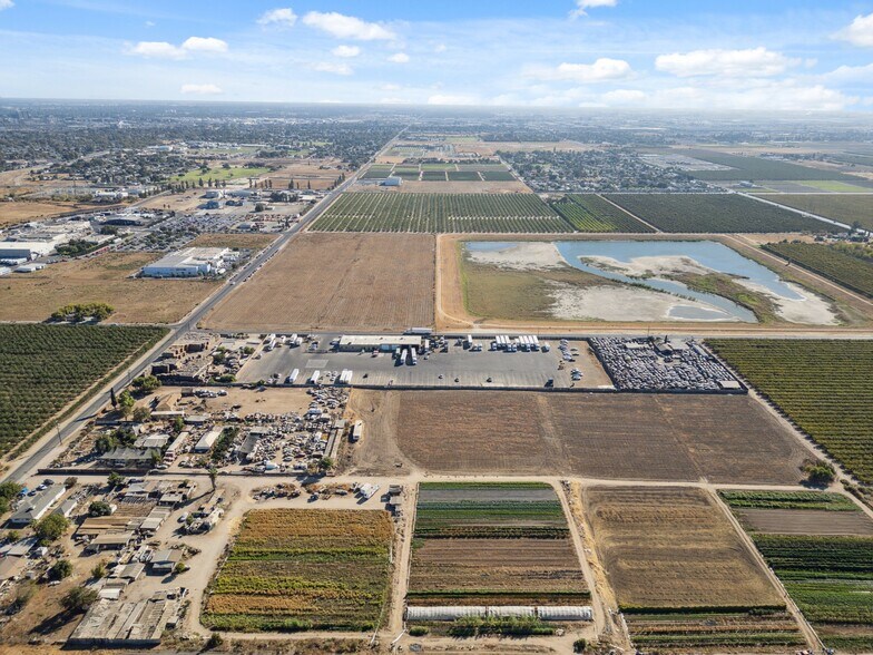 More Photos Of 2428 West Ave, Fresno Industrial For Sale