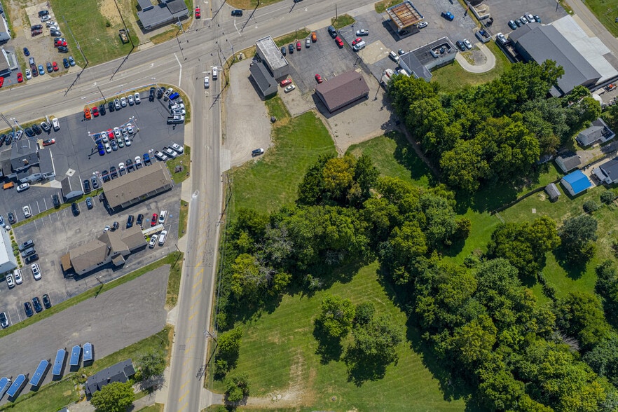 More Photos Of 2002 Cincinnati Dayton Rd, Middletown Restaurant For Sale