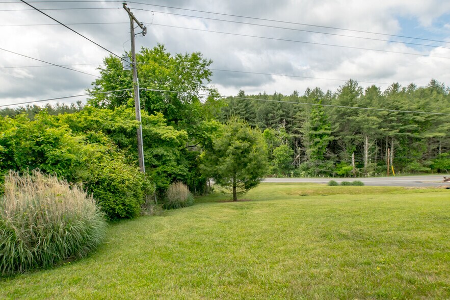 More Photos Of 1266 E Stuart Dr, Hillsville Industrial For Sale