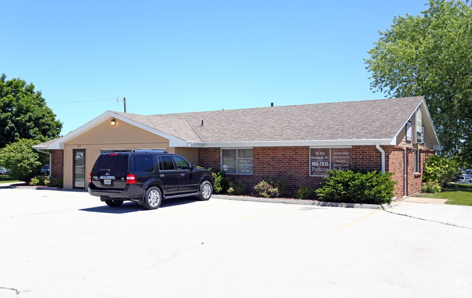More Photos Of 117 NE Trilein Dr, Ankeny Office For Lease