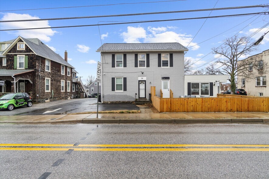 More Photos Of 38 Bloomsbury Ave, Catonsville General Retail For Lease