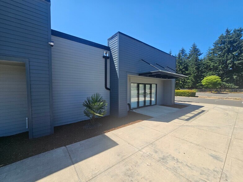 More Photos Of 206 Tumwater Blvd SW, Tumwater General Retail For Lease