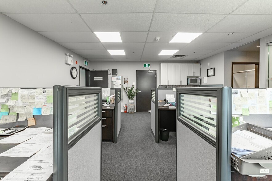More Photos Of 10013 River Rd, Richmond Office For Sale
