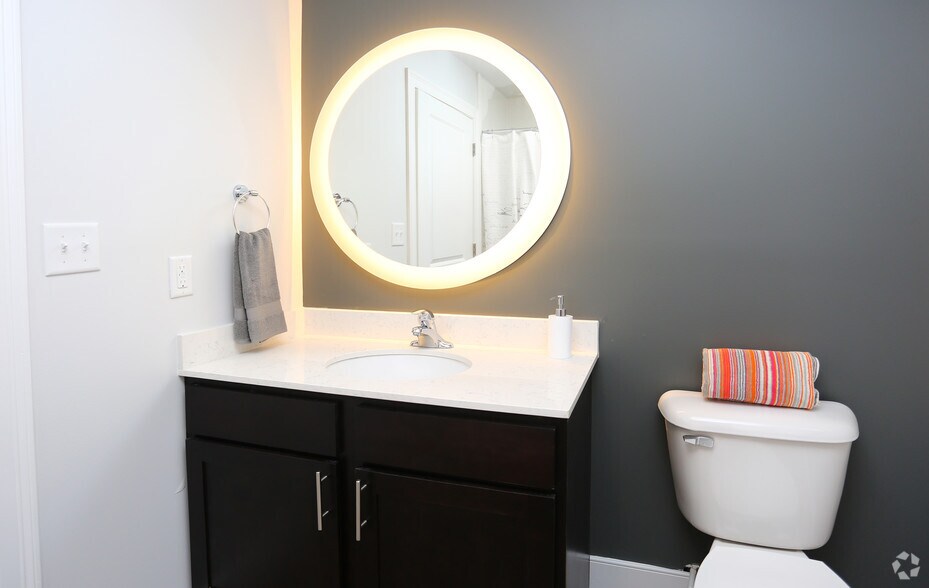 More Photos Of 77A Excelsior Ave, Saratoga Springs Apartments For Lease