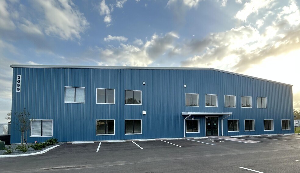 Primary Photo Of 3699 Airfield Dr W, Lakeland Office For Sale