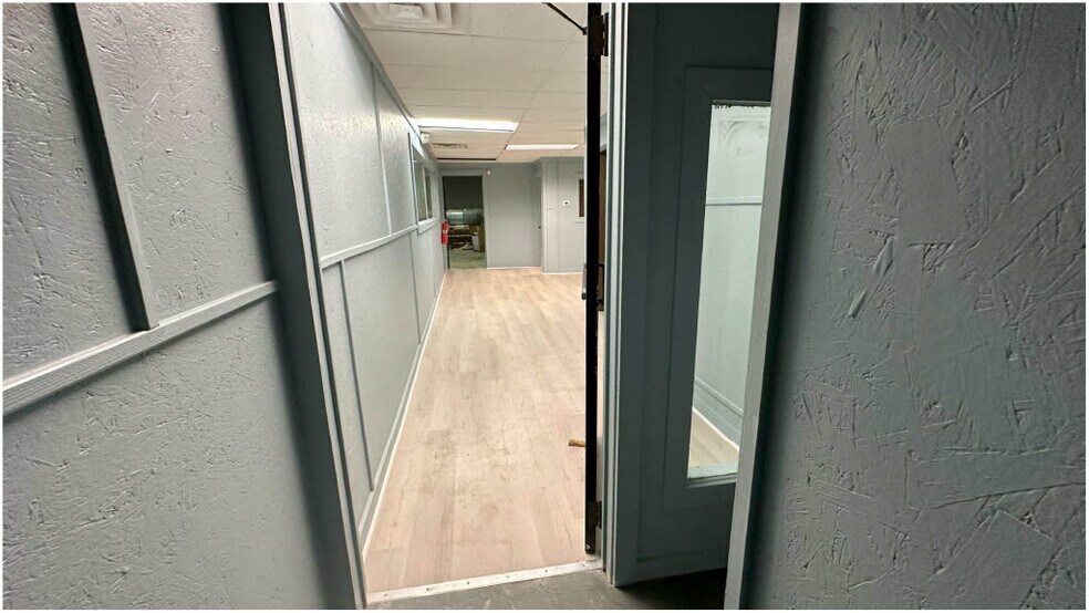 More Photos Of 4521 N Frederick Pike, Dayton Warehouse For Sale