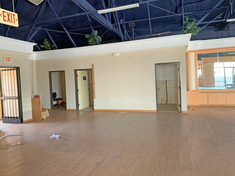 More Photos Of 1533 W Valley Blvd, Alhambra General Retail For Sale