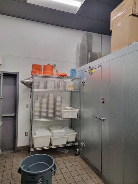 More Photos Of 410 Merhar Ave, Fairbanks Storefront For Sale