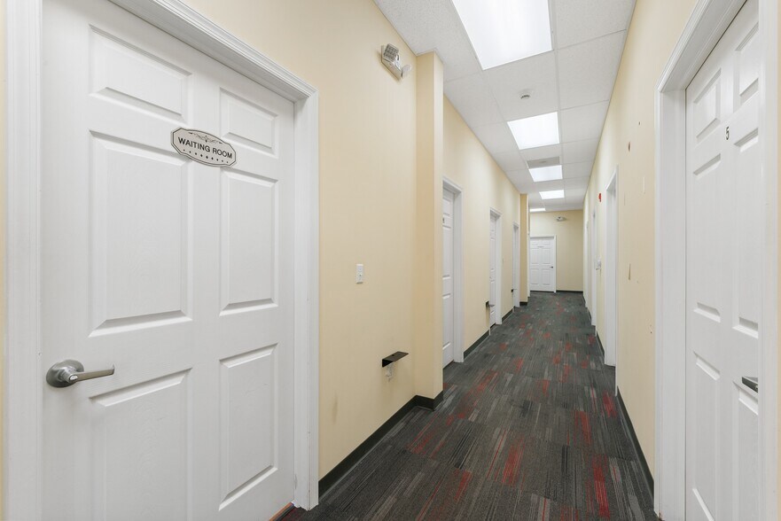 More Photos Of 160 Bethlehem Pike, Colmar Freestanding For Lease