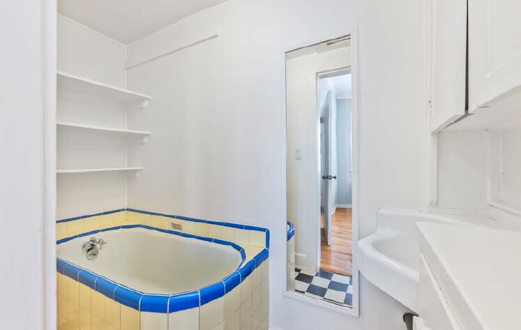 More Photos Of 137 Strand St, Santa Monica Specialty For Sale