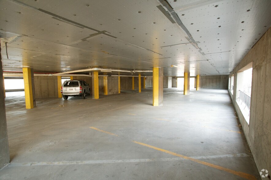 More Photos Of 1333 E 9400 S, Sandy Office For Lease