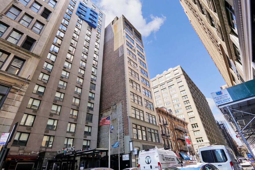 More Photos Of 164 W 25th St, New York Office For Lease