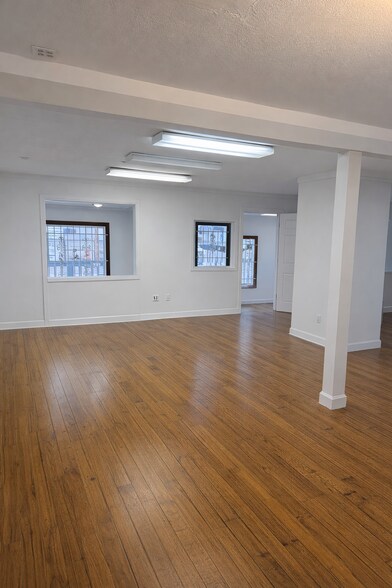 Primary Photo Of 627-655 N Cassady Ave, Columbus Light Distribution For Lease