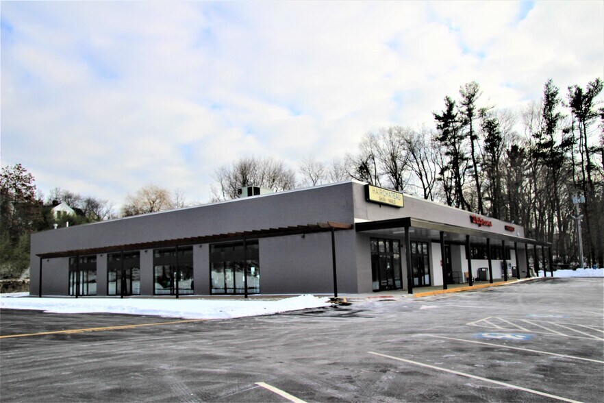 More Photos Of 1697-1699 Whitney Ave, Hamden Unknown For Lease