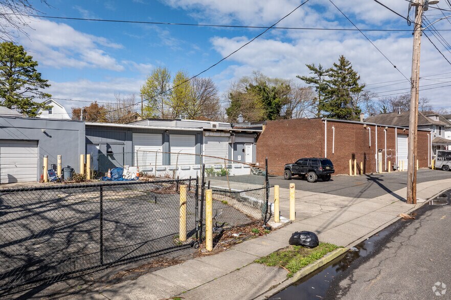 Primary Photo Of 1531-1541 Sewall Ave, Asbury Park Warehouse For Lease