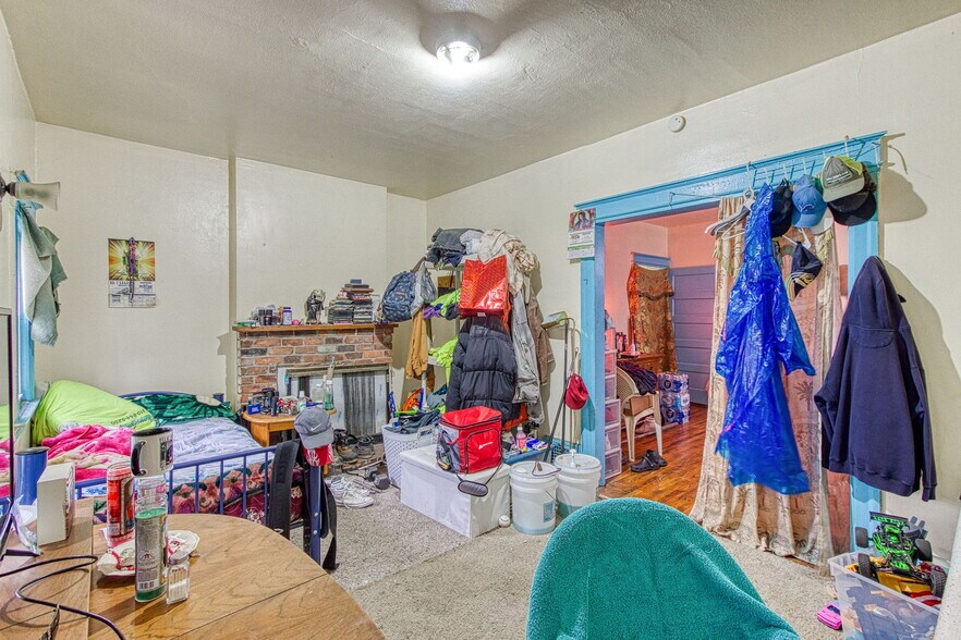 More Photos Of 423 W Grand Blvd, Detroit Apartments For Sale