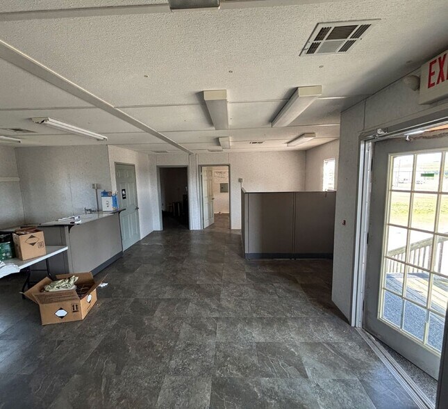 More Photos Of 5320 Ingalls Ave, Pascagoula Shipyard For Sale