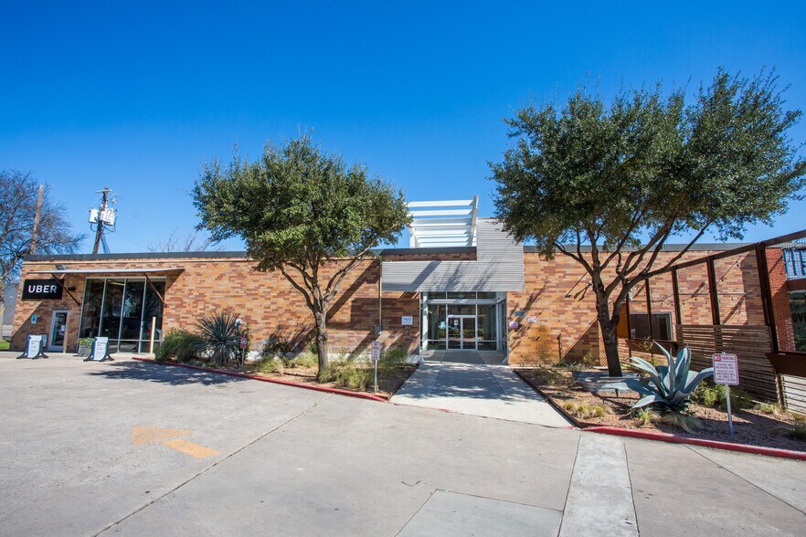 More Photos Of 507 E Calles St, Austin Loft Creative Space For Lease