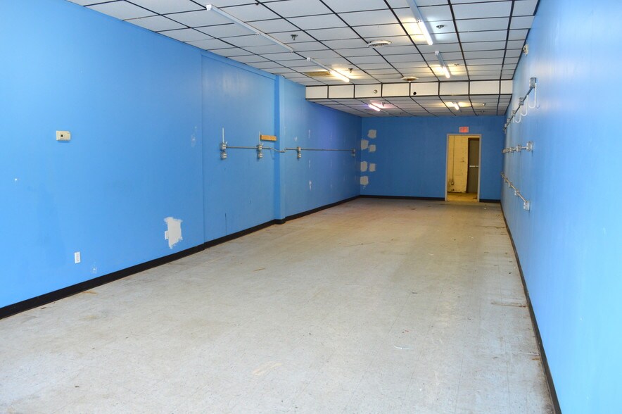 More Photos Of 191 Rt-59, Suffern Unknown For Lease