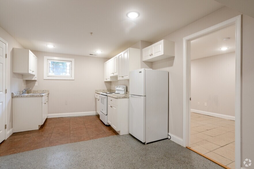 More Photos Of 1337 S 4th St, Louisville Apartments For Sale