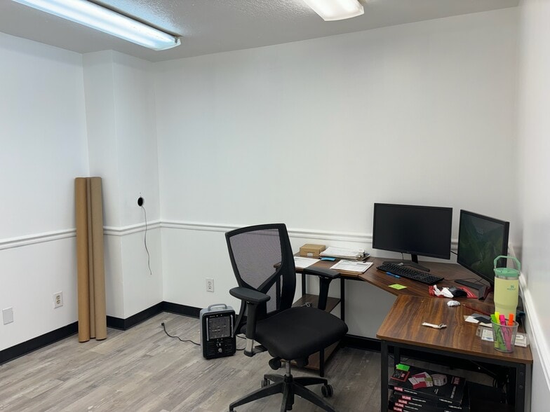 More Photos Of 6658 S 89 Hwy, Ogden Light Manufacturing For Lease