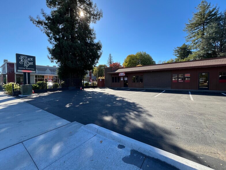 Primary Photo Of 486 N State St, Ukiah Office For Lease