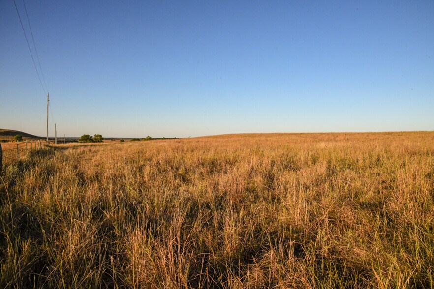More Photos Of 0000 00000 Hi-View Dr, Manhattan Land For Sale