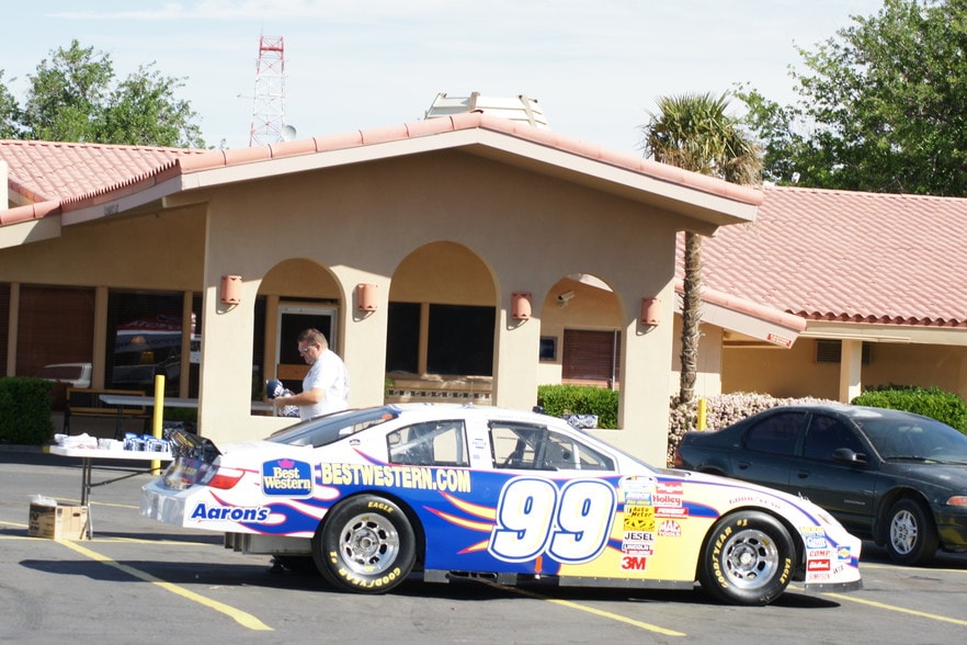 Primary Photo Of 1765 S Main St, Las Cruces Hotel For Sale