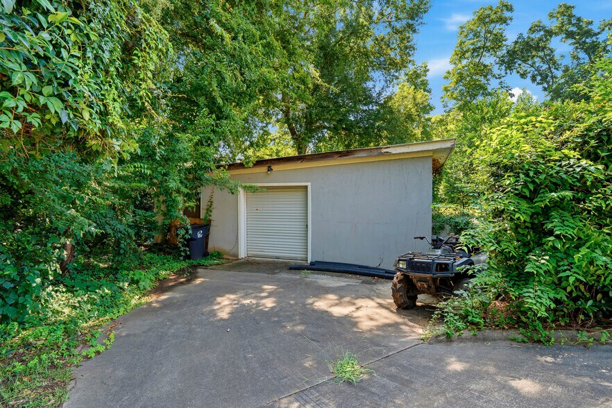 More Photos Of 3357 Vineville Ave, Macon-Bibb Office Residential For Sale