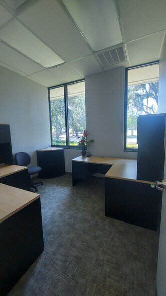 More Photos Of 301 East Lake Woodlands Pkwy, Oldsmar Medical For Lease