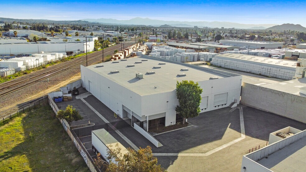 More Photos Of 1350 Citrus St, Riverside Manufacturing For Sale