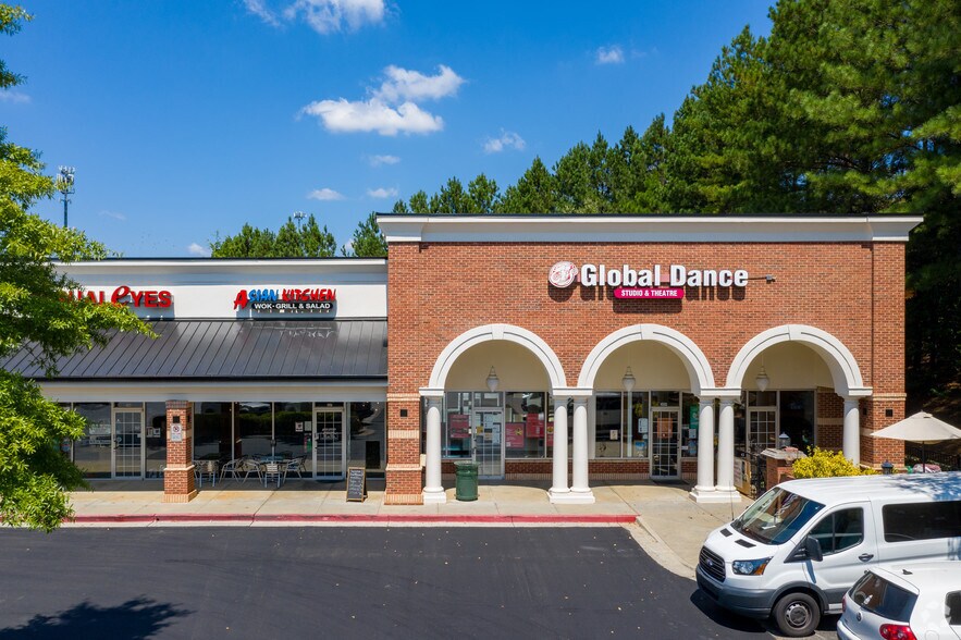 More Photos Of 2300 Holcomb Bridge Rd, Roswell Supermarket For Lease