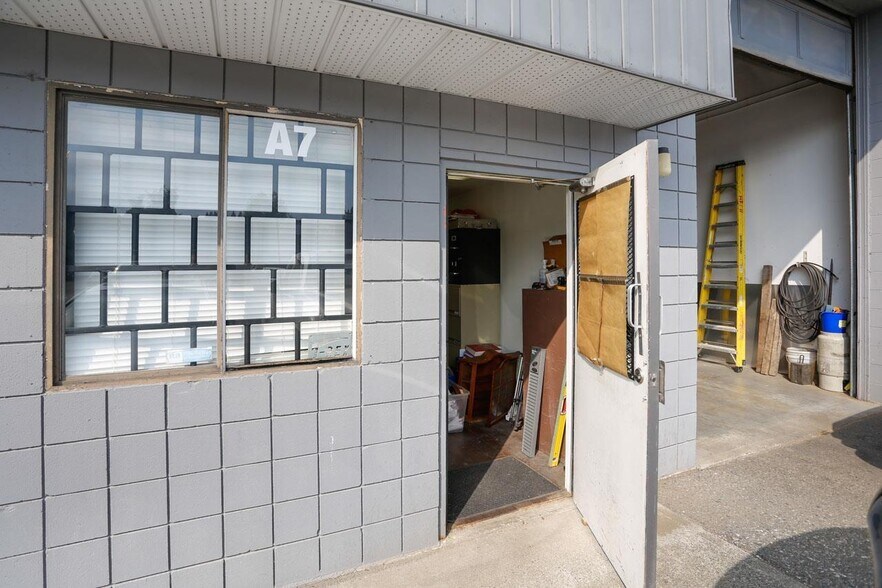 More Photos Of 33733 King Rd, Abbotsford Industrial For Sale